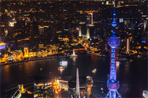 Radiant Night Shanghai： Follow the pulse of the city and feel its unique charm