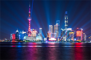 与当地人一起庆祝传统节日